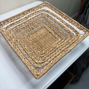 Square Woven Wicker Tray Basket Decor BOHO Weave 18"x18"x5" Holder Table Tray